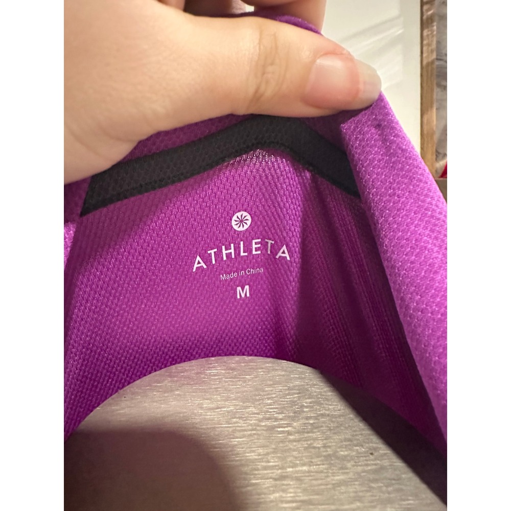 Athleta Womens Purple Sleeveless Polo Golf Tennis Shirt‎ Ruched V-Neck 221180 M - Picture 3 of 3